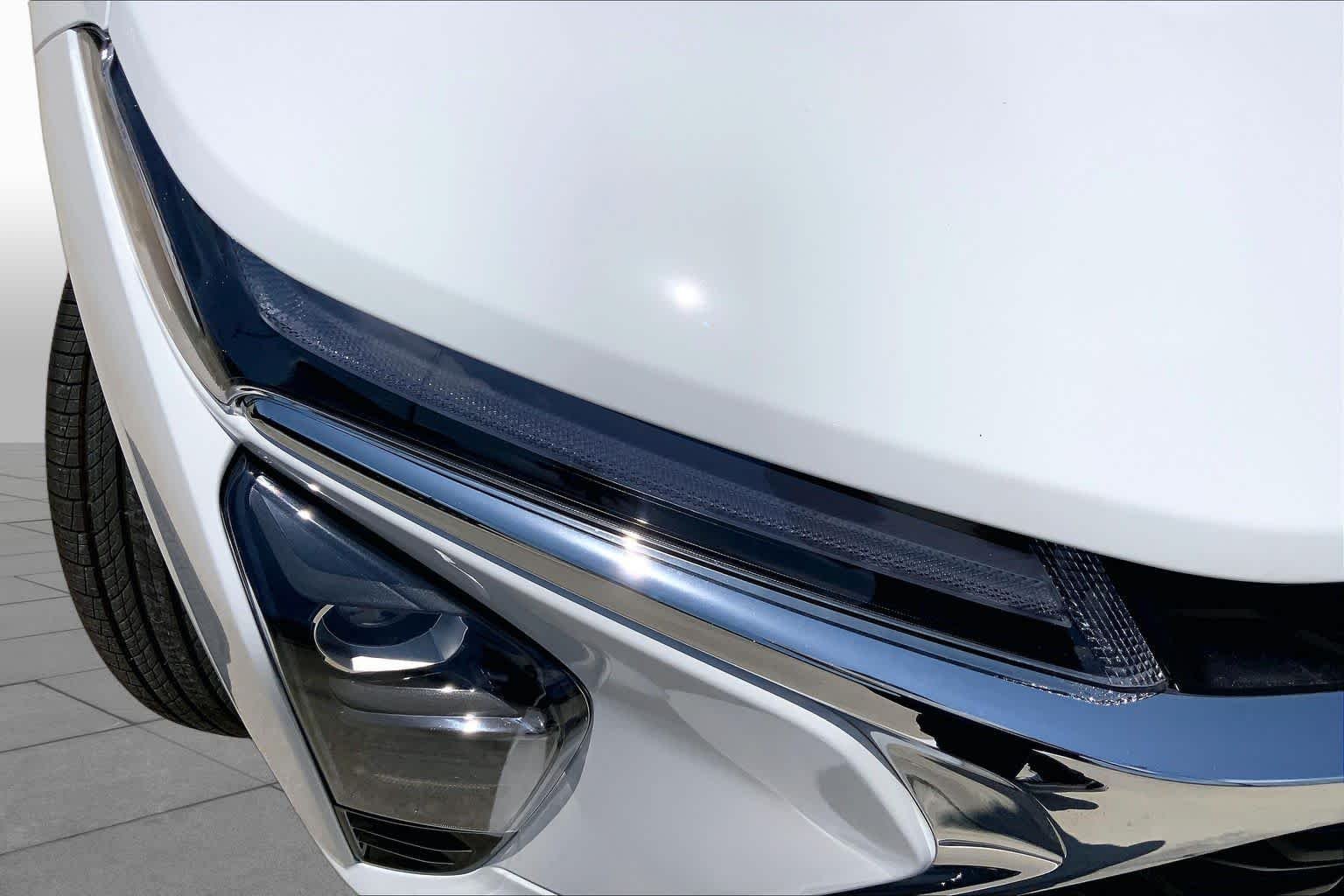 2026 Chevrolet Trax LT - Photo 13