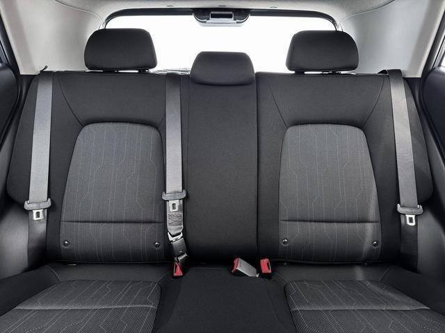 New 2026 Onyx Black Hyundai SE image 16