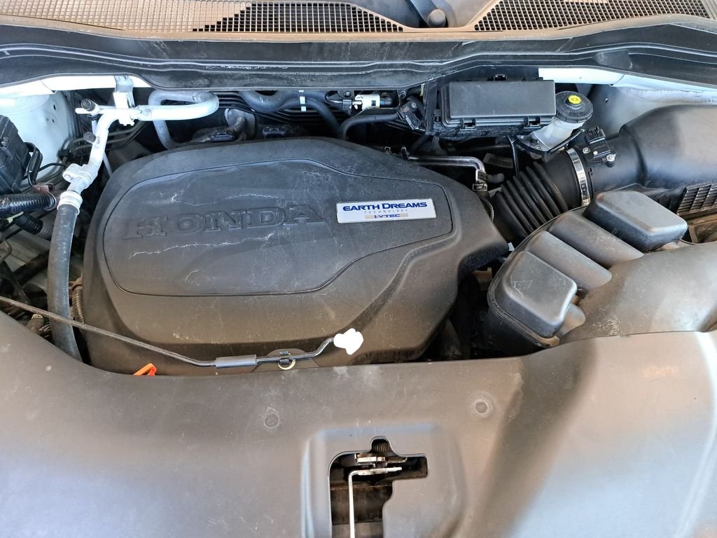 Used 2020 White Honda RTL-E image 33