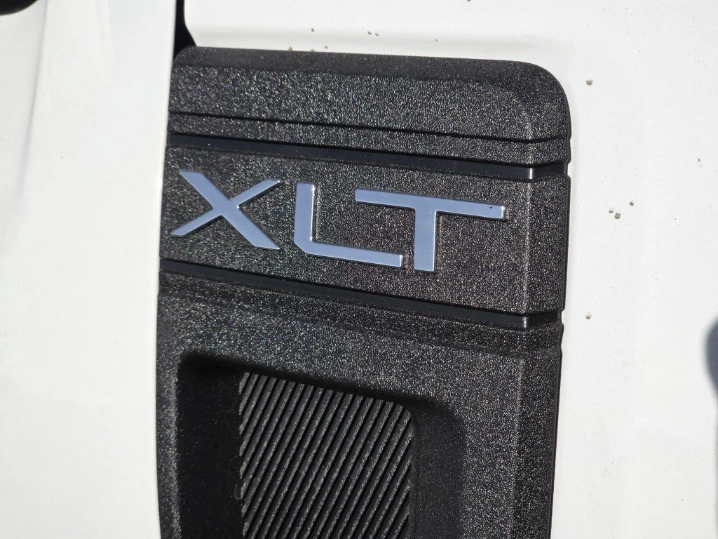 New 2026 Oxford White Ford XLT image 28