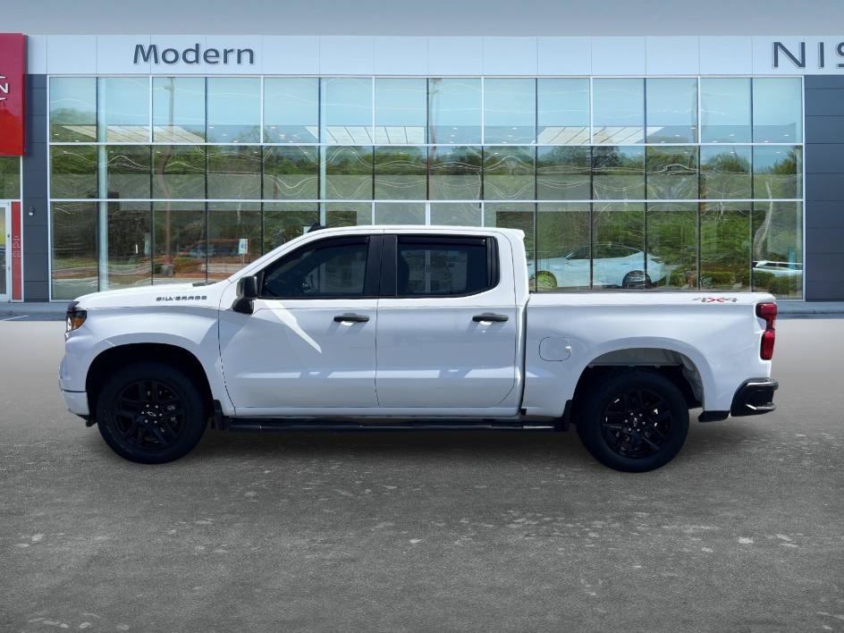 Used 2023 Summit White Chevrolet Custom image 8