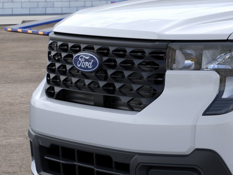 New 2026 Oxford White Ford XLT image 18
