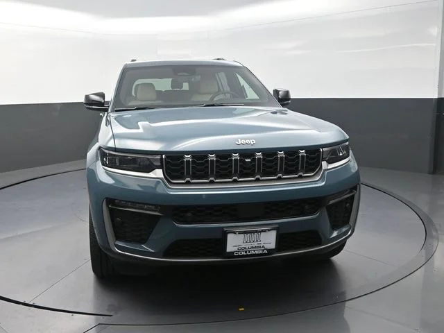 New 2026 Steel Blue Exterior Paint Jeep Limited image 4