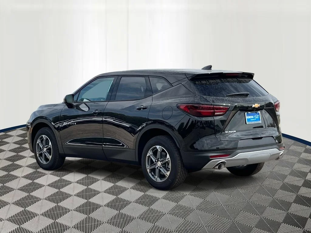 2026 Chevrolet Blazer 2LT - Photo 4