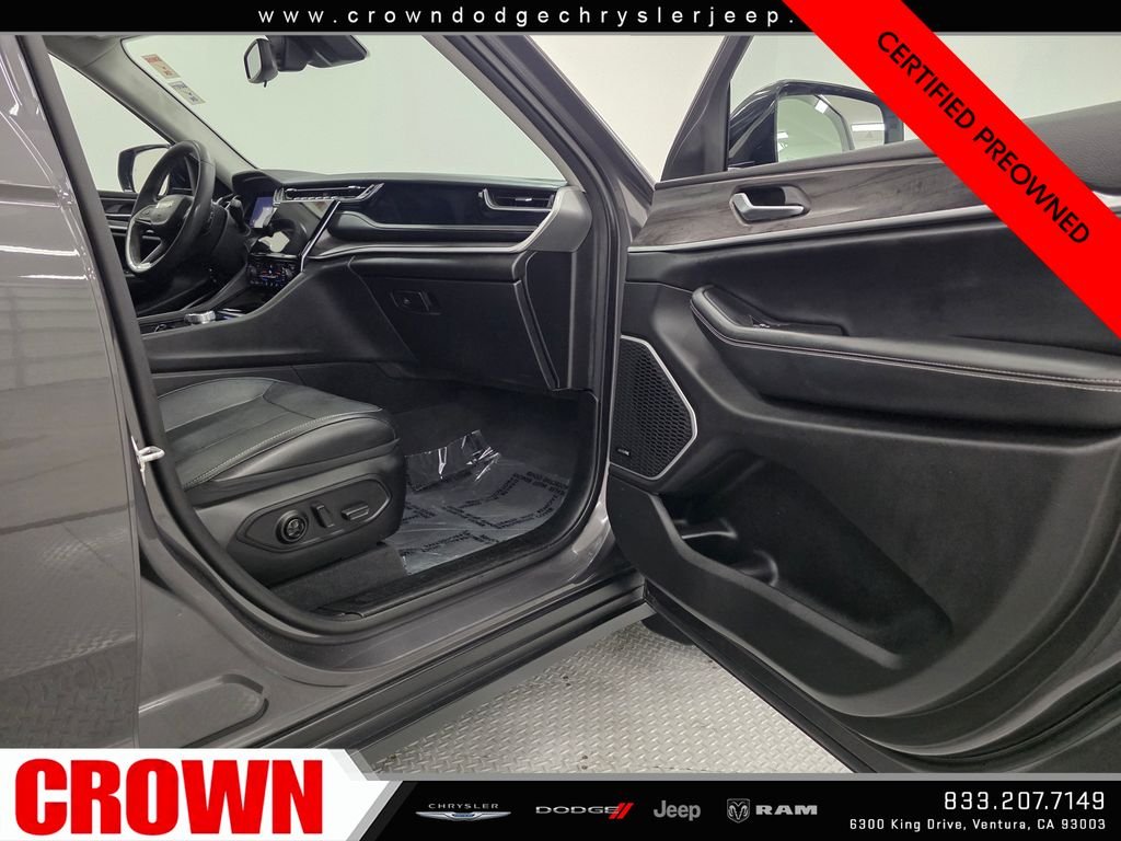 Used 2022 Gray Jeep 4xe image 15