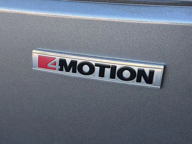 Used 2021  Volkswagen SEL image 35