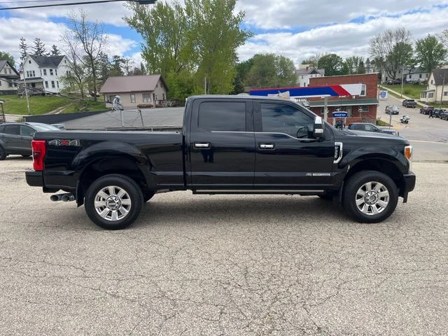 Used 2017 Shadow Black Ford Platinum image 7