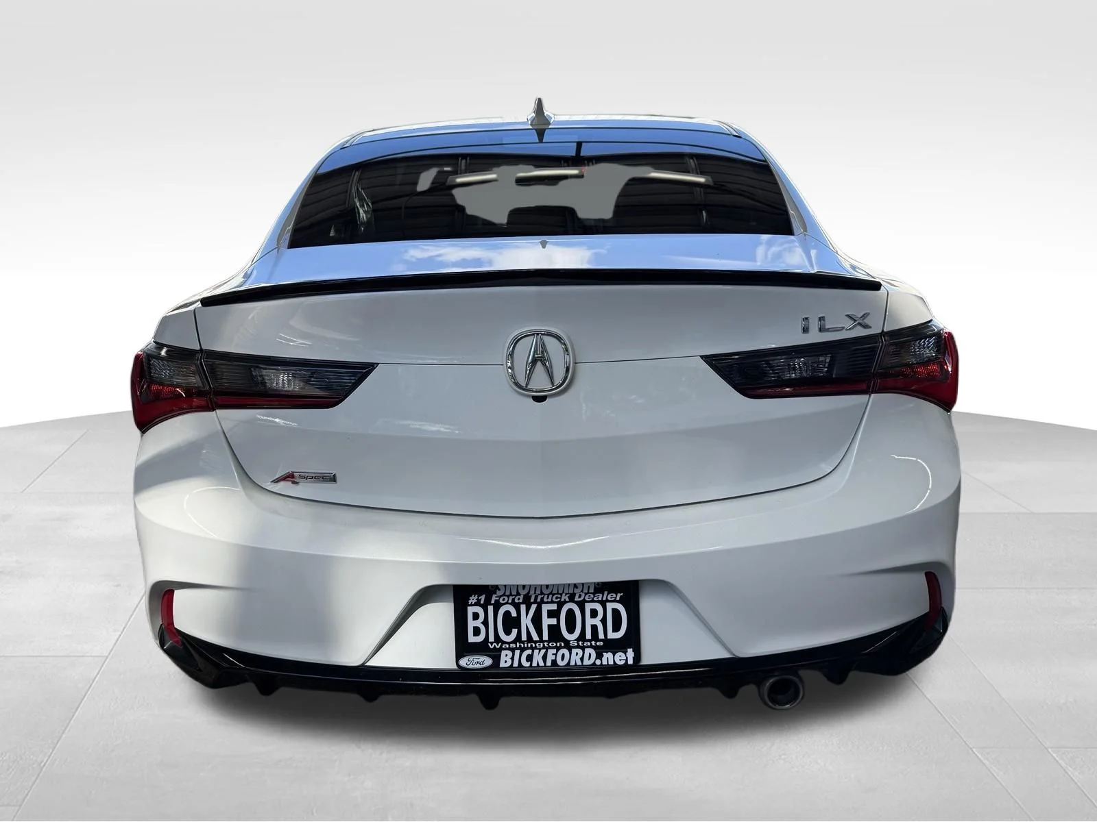 Used 2022 White Acura Premium and A-SPEC Packages image 6