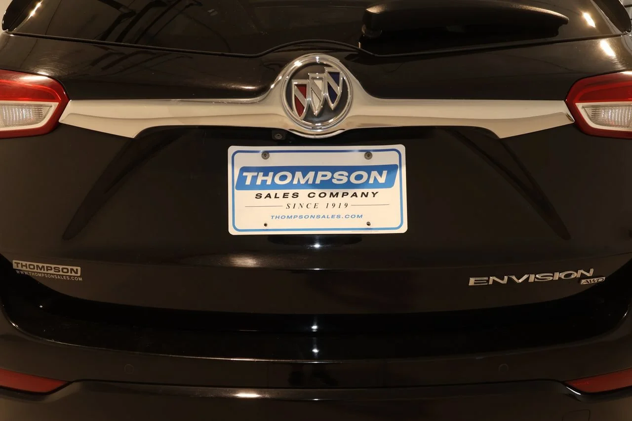 Used 2019 EBONY TWILIGHT METALLIC Buick Essence image 21