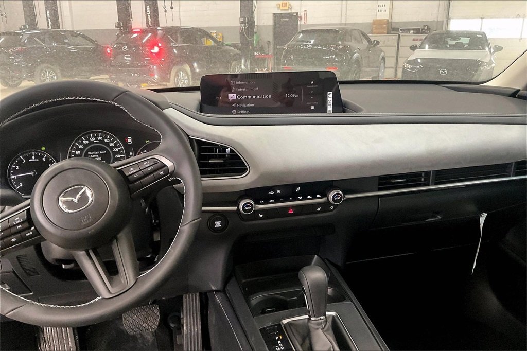 2026 MAZDA CX-30 - Image 5