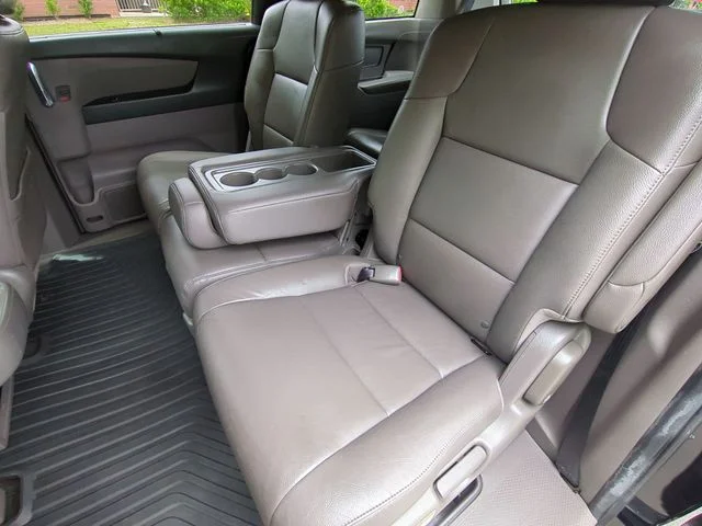 Used 2016  Honda EX-L image 28