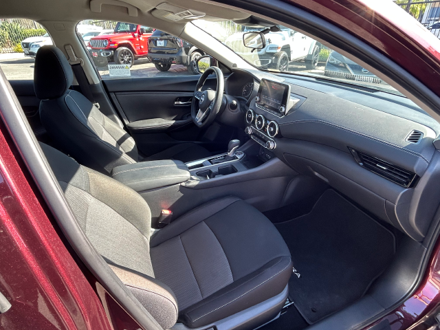 Used 2025  Nissan SV image 14