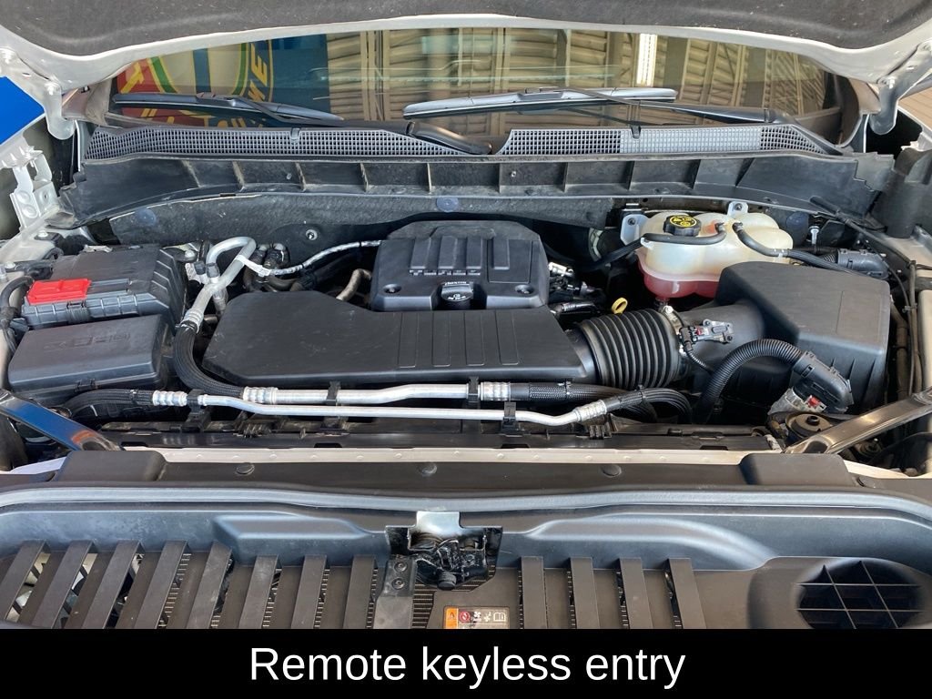 Used 2022 Silver Chevrolet LT image 22