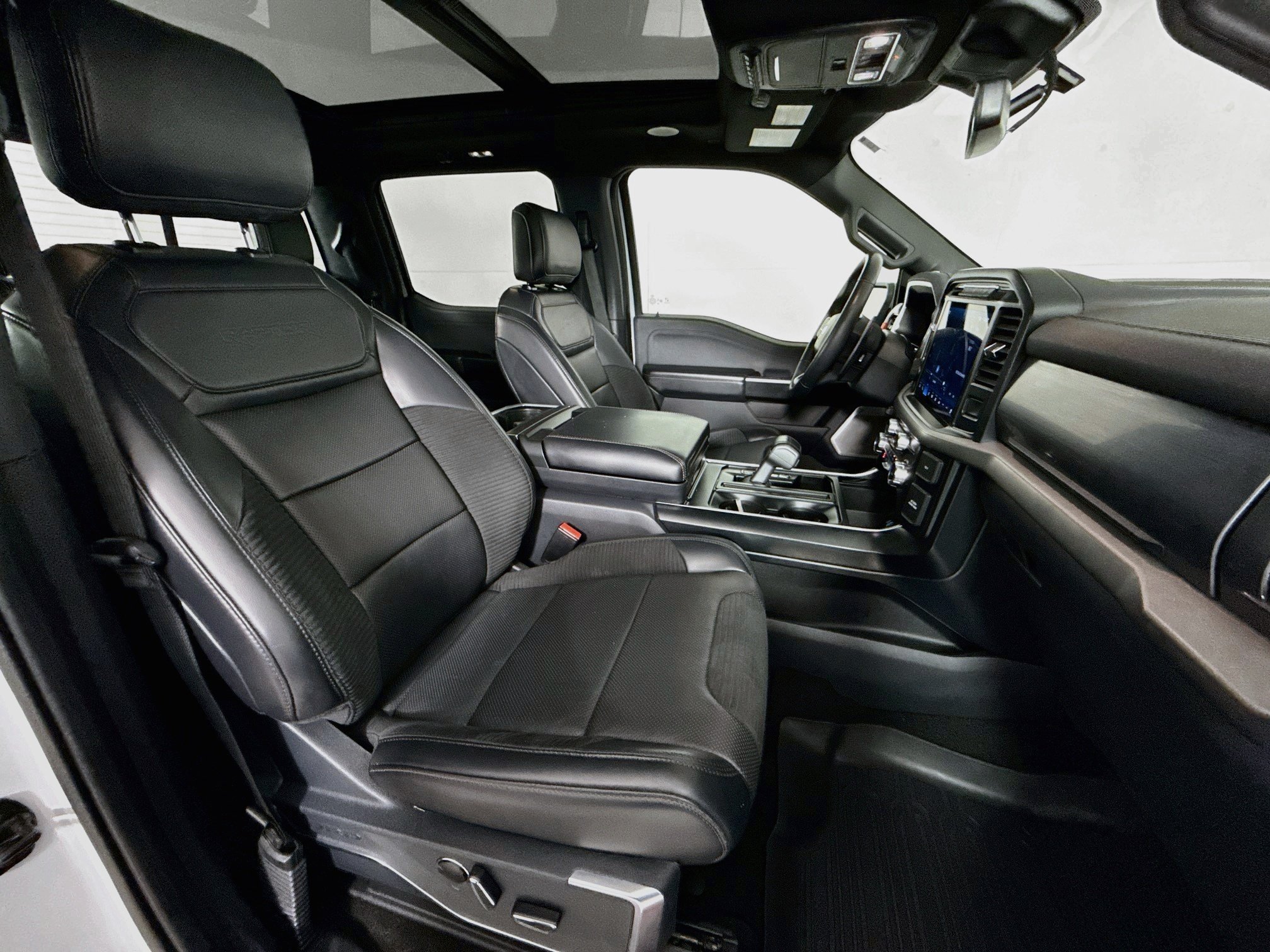 Used 2023 Avalanche Ford Raptor image 30
