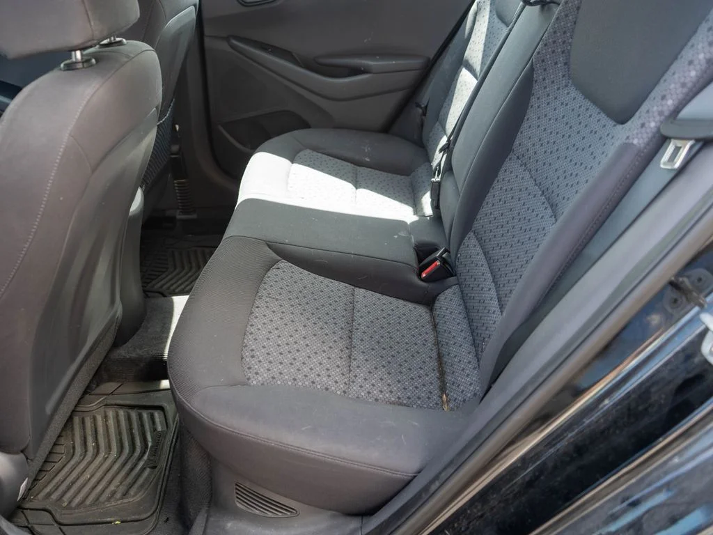 Used 2017 Black Hyundai SEL image 13