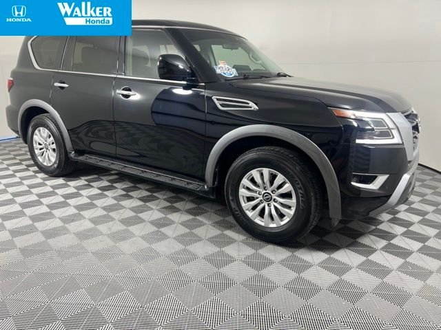 Used 2023 Black Nissan S image 5