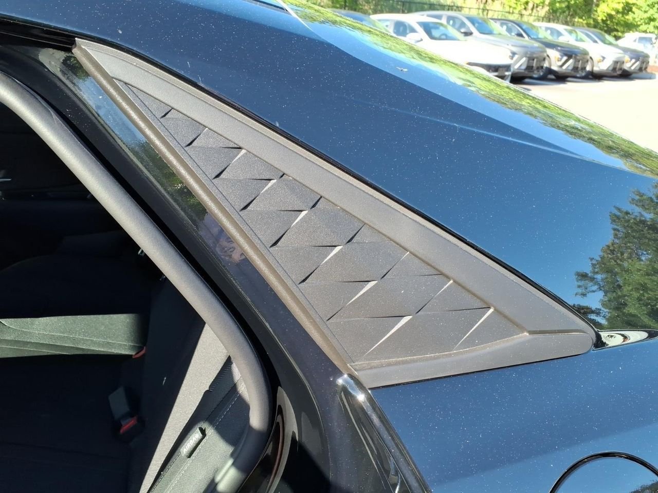 New 2026 Abyss Black Hyundai SE image 14