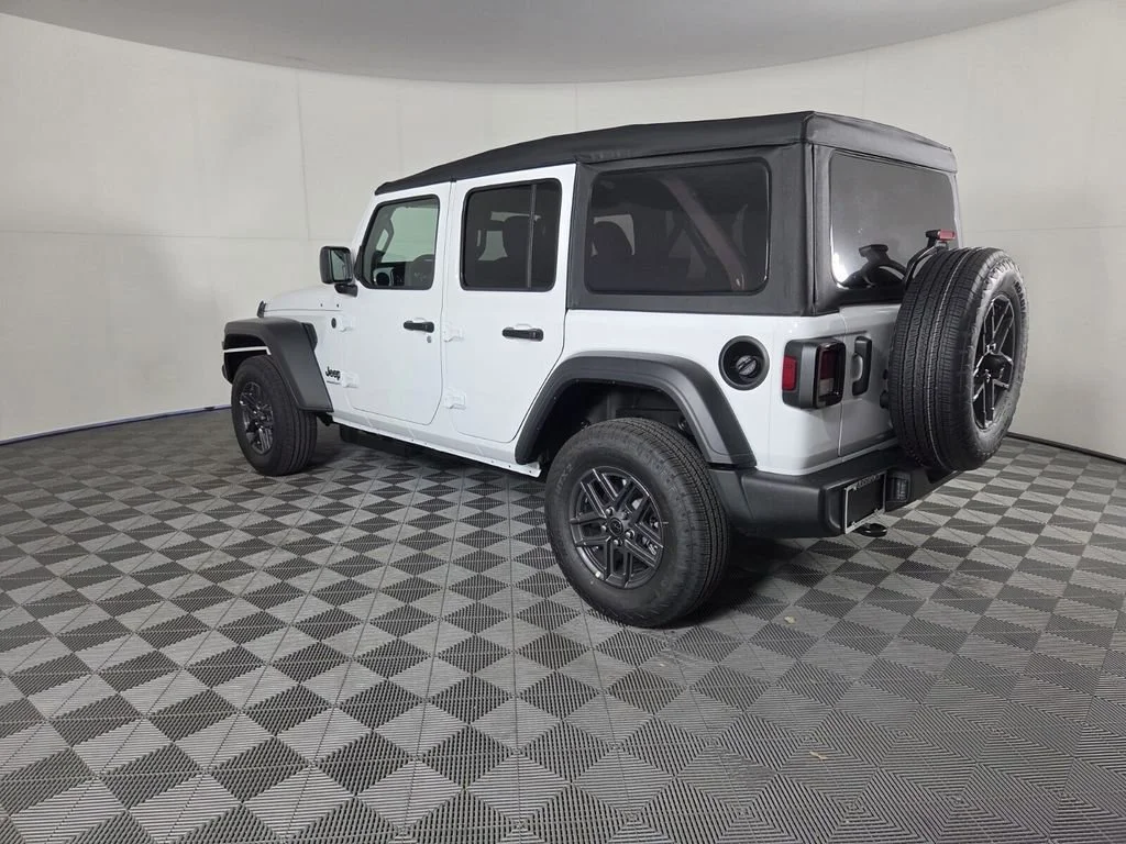 New 2026 Bright White Clear-Coat Exterior Paint Jeep Sport S image 7