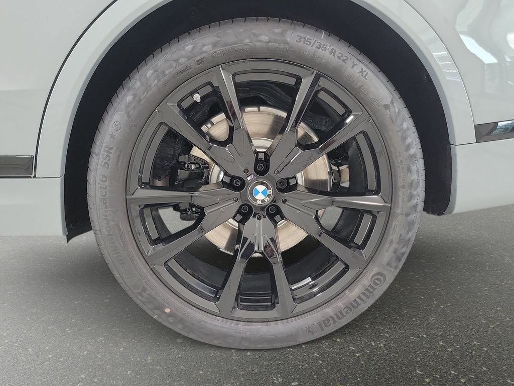 New 2027 Brooklyn Grey Metallic BMW xDrive40i image 17