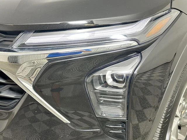 Certified Pre-Owned 2025 Chevrolet Trax LT