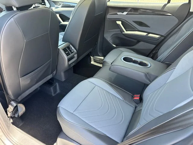 New 2026 Pyrite Silver Metallic Volkswagen 2.0T SE image 28