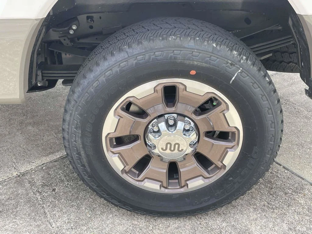 New 2026 Star White Metallic Tri-Coat Ford F-350® King Ranch® image 9