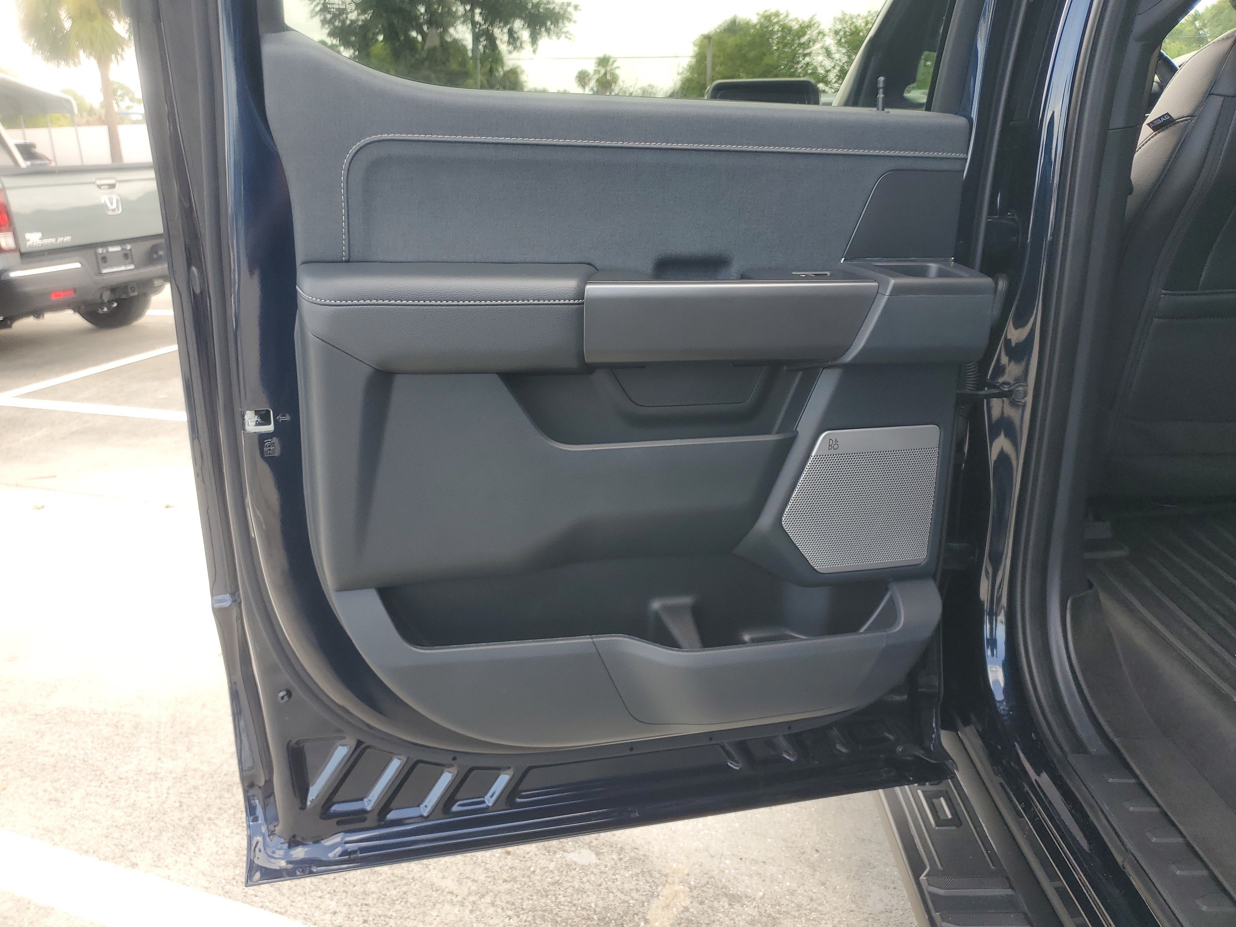 Used 2025 Antimatter Blue Metallic Ford LARIAT image 17