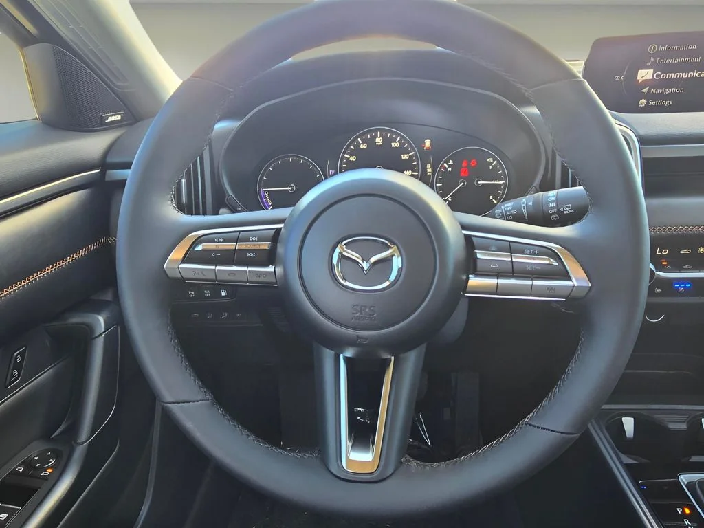 Used 2026 Wind Chill Pearl Mazda Premium image 25