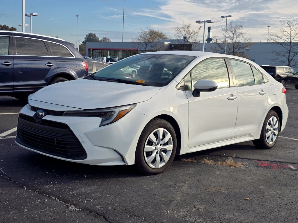Used 2024 White Toyota LE image 4