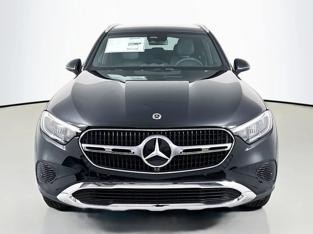 New 2026 Black Mercedes-Benz GLC 300 image 6