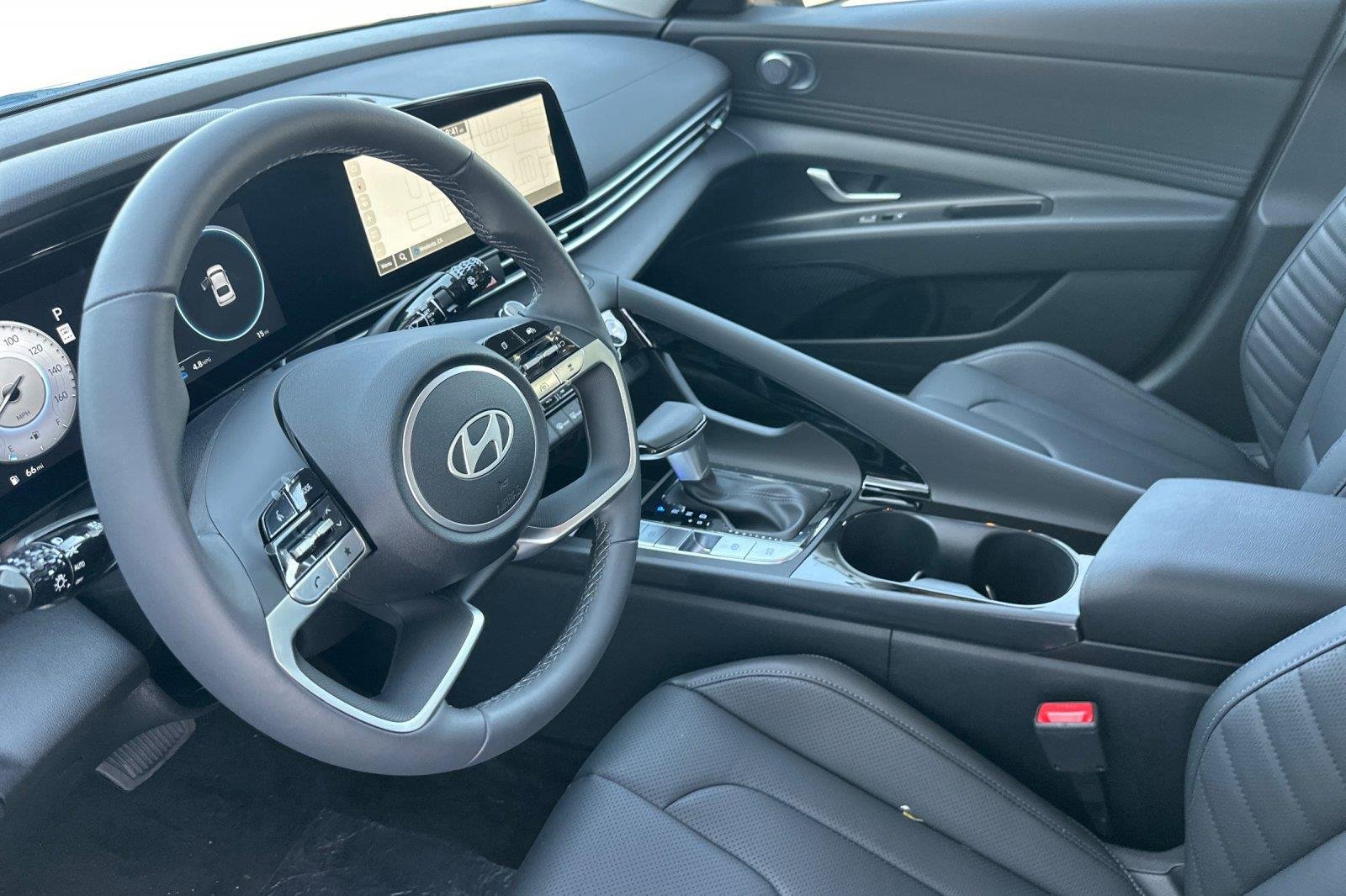 New 2026 Abyss Black Hyundai Limited image 10