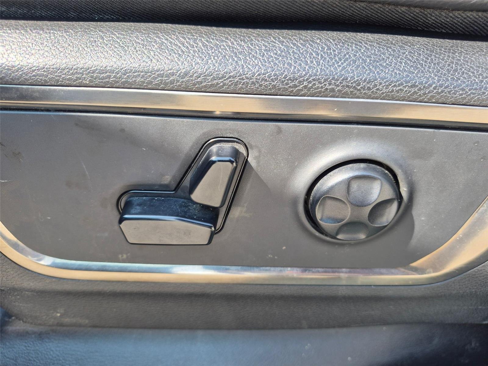 Used 2020  RAM  image 14