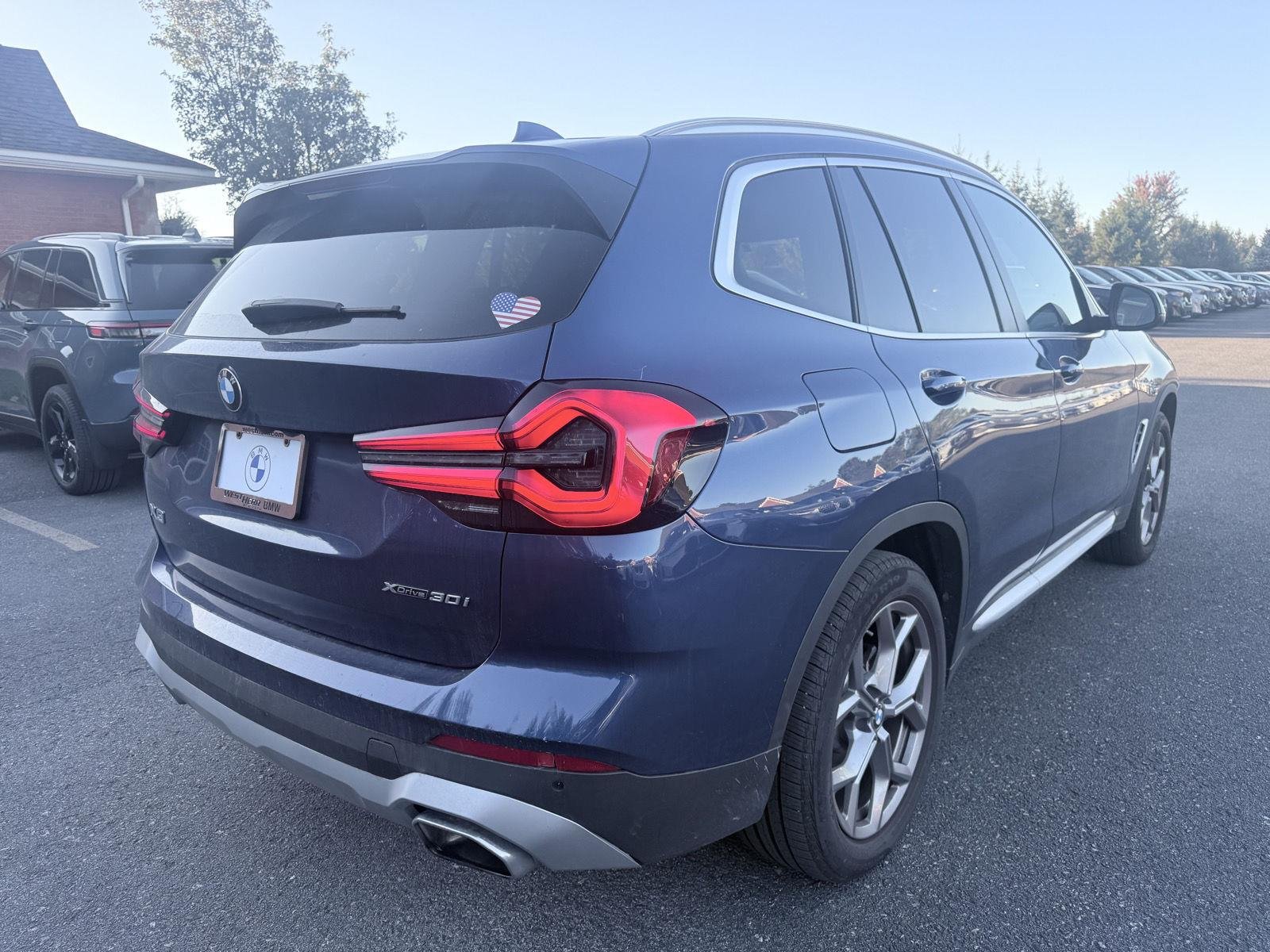 Used 2024 Phytonic Blue Metallic BMW xDrive30i image 7