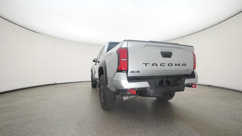 2025 Toyota Tacoma TRD Off Road - Photo 18