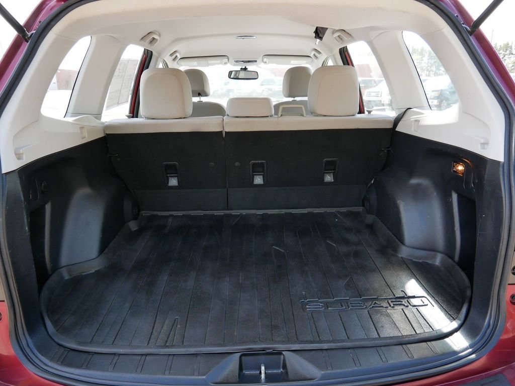 Used 2016 Red Subaru 2.5i image 10