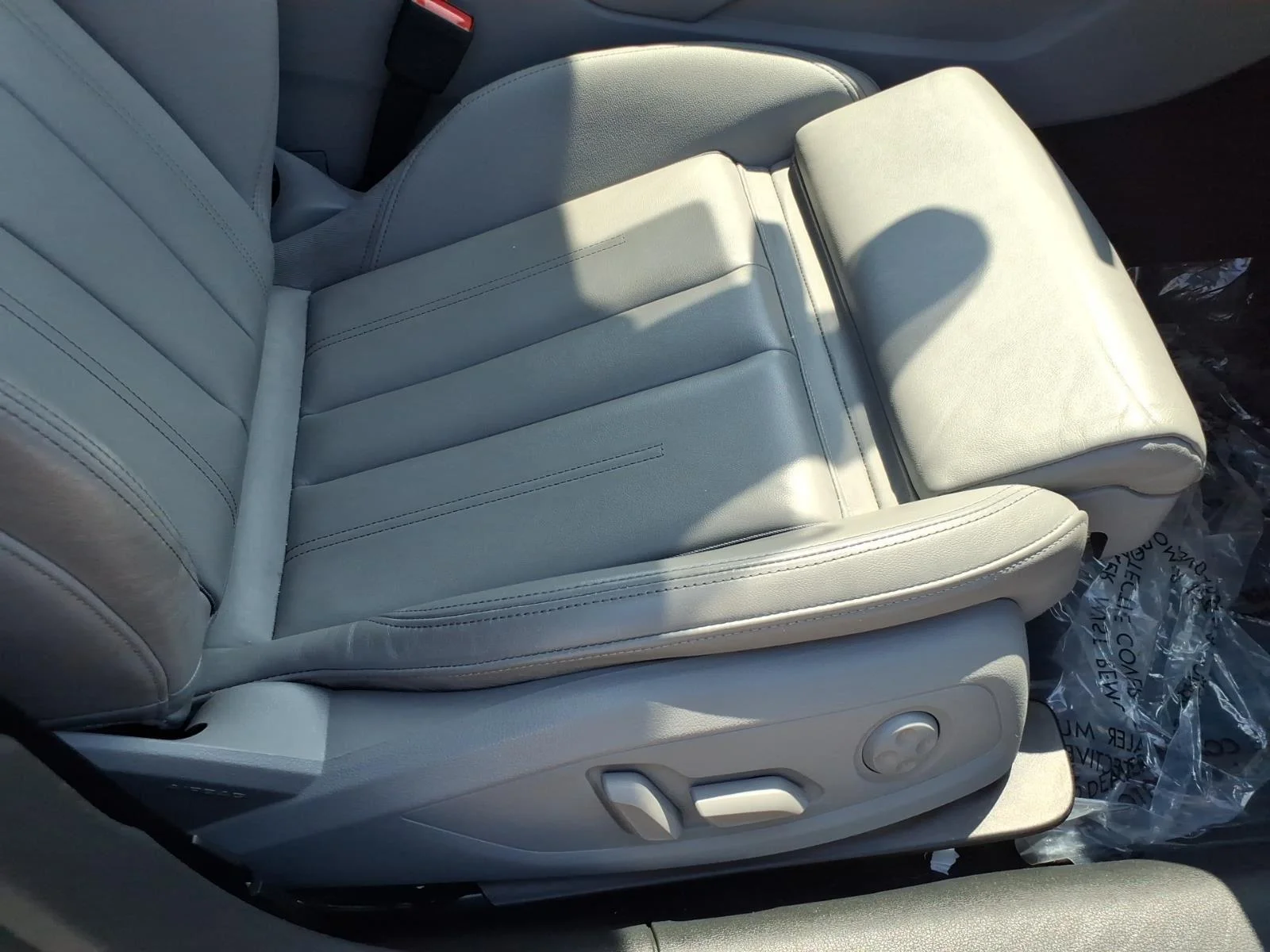 Used 2024  Audi S line Premium Plus image 20