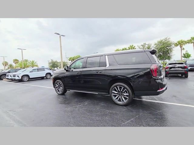 2026 Chevrolet Suburban LS - Photo 28