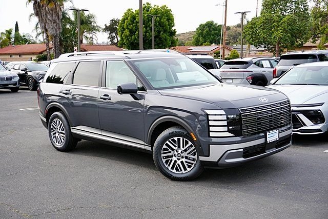 New 2026 Gray Hyundai SEL Premium image 2