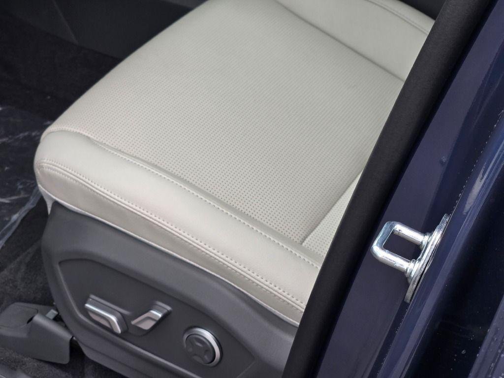 New 2027 Blue Hyundai Limited image 23