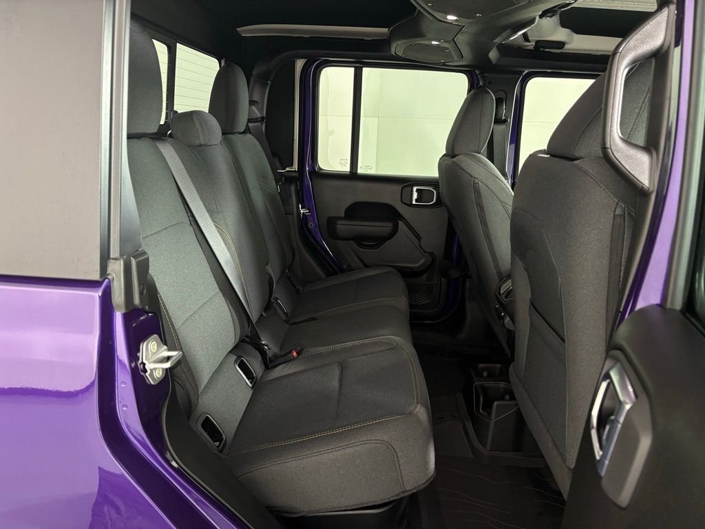 New 2026 Reign Jeep Sport S image 37