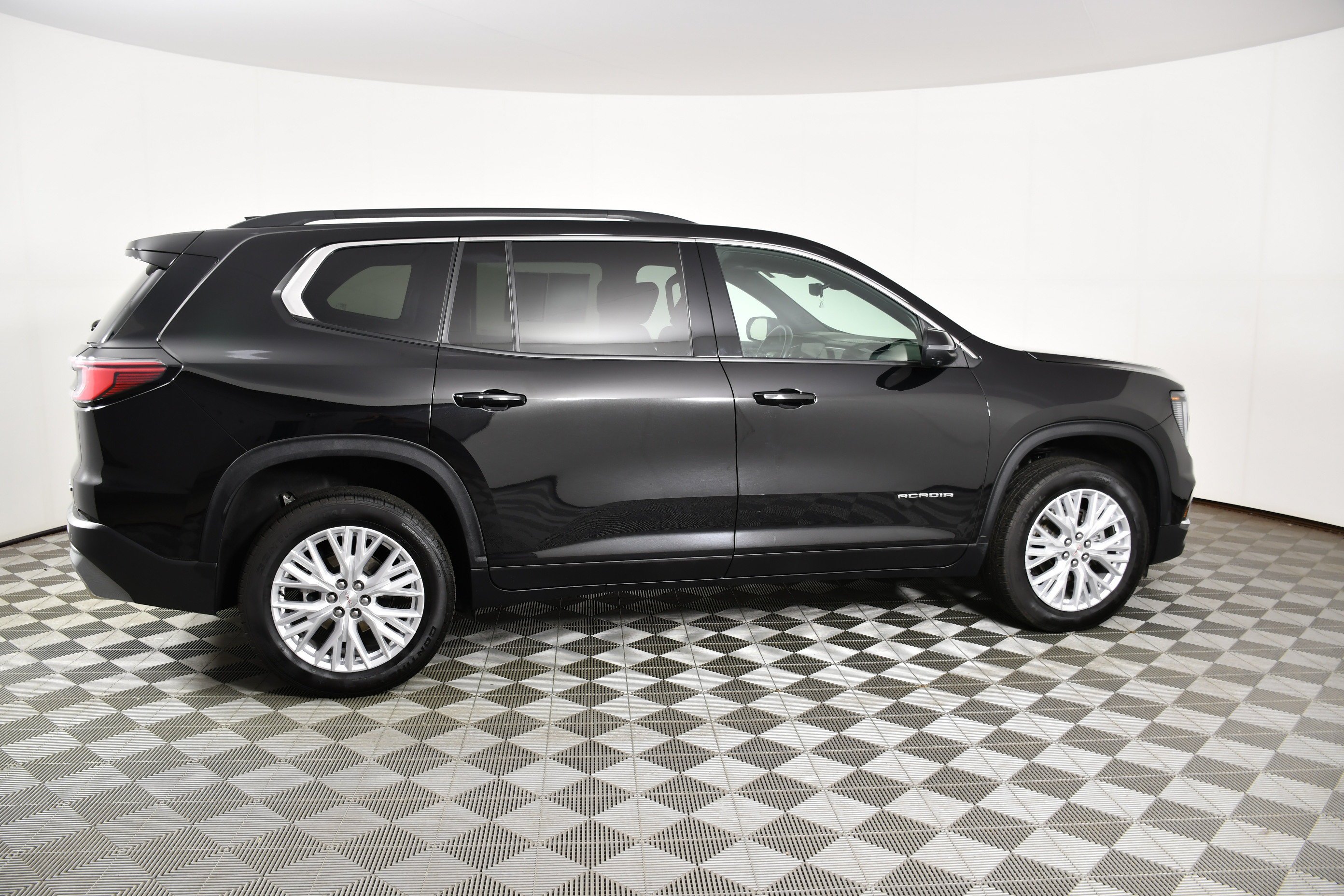 Used 2026 Ebony Twilight Metallic GMC AWD Elevation image 5