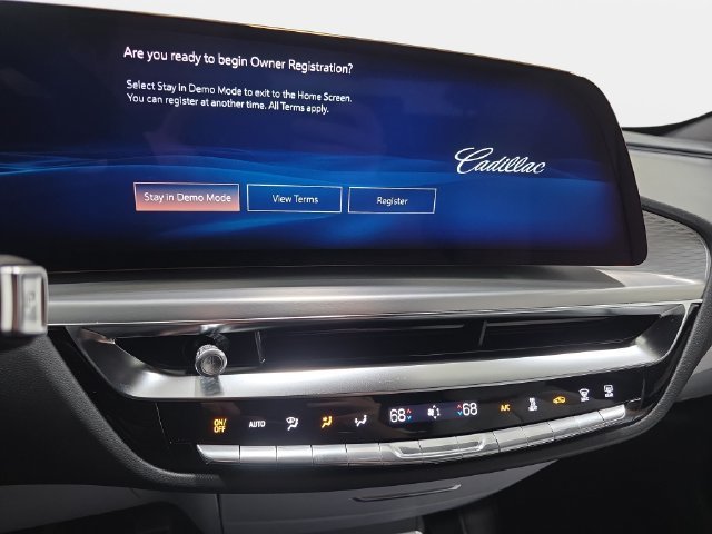 2027 Cadillac LYRIQ Luxury - Photo 16