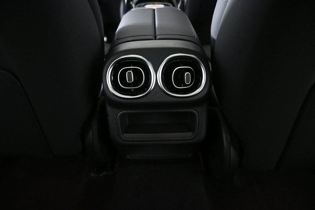 2026 Mercedes-Benz GLC Base - Photo 54