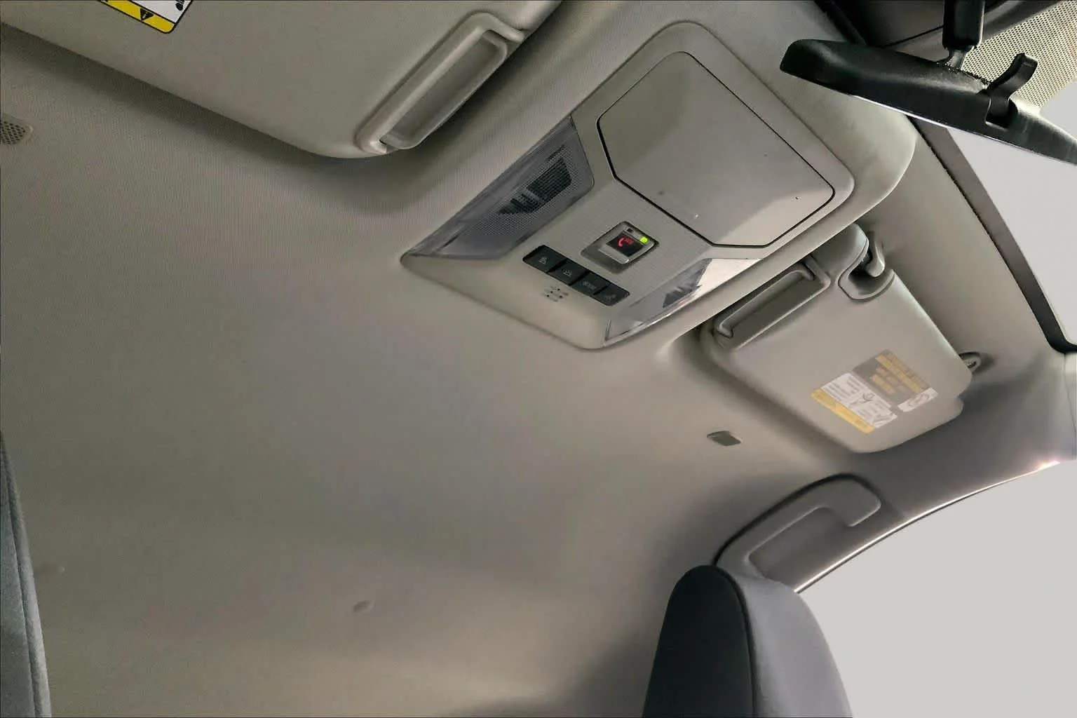 Used 2025 Magnetic Gray Metallic Toyota Hybrid XLE image 14