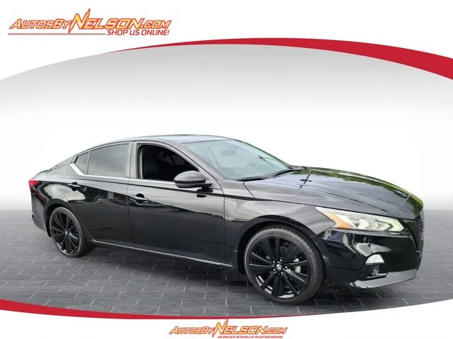 2022 Nissan Altima 2.5 SR