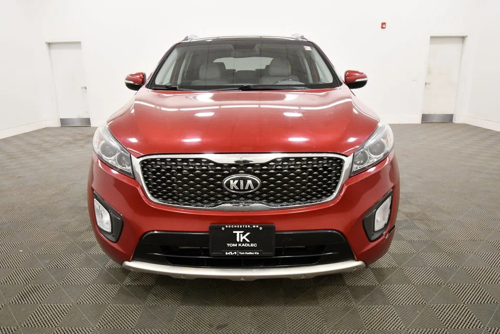 Used 2018 Red Kia SX image 11