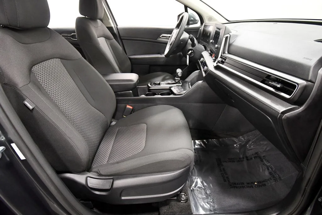 Certified Used 2025 Gray Kia LX image 18