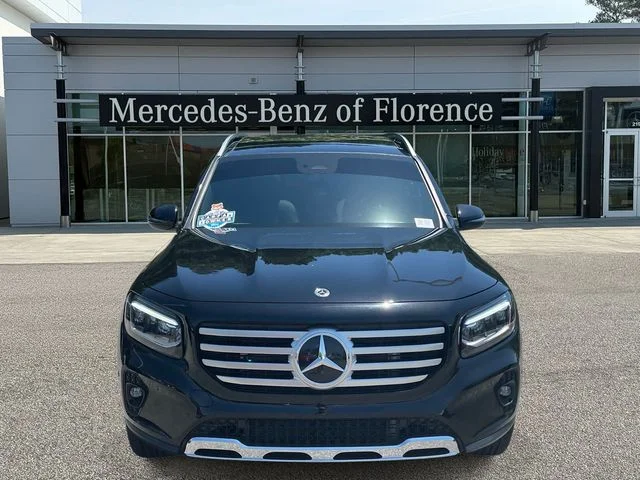 Used 2025 Black Mercedes-Benz GLB 250 image 2