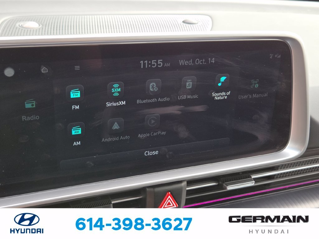 Used 2023 Green Hyundai SEL image 24