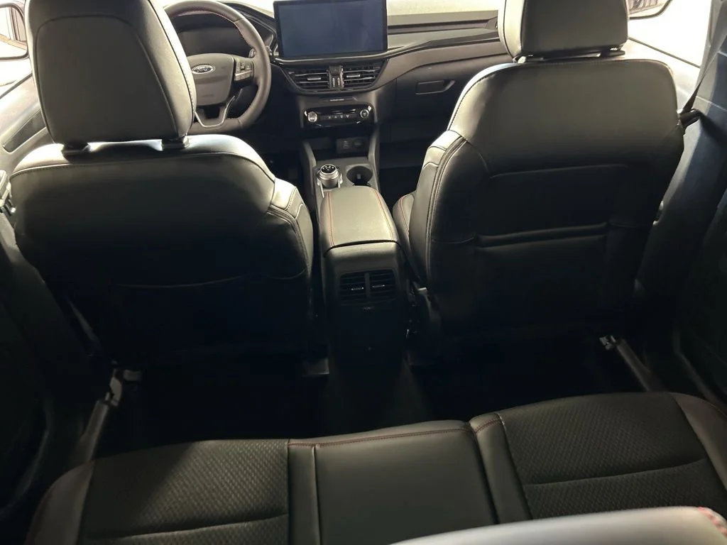 2026 Ford Escape ST-Line - Photo 25